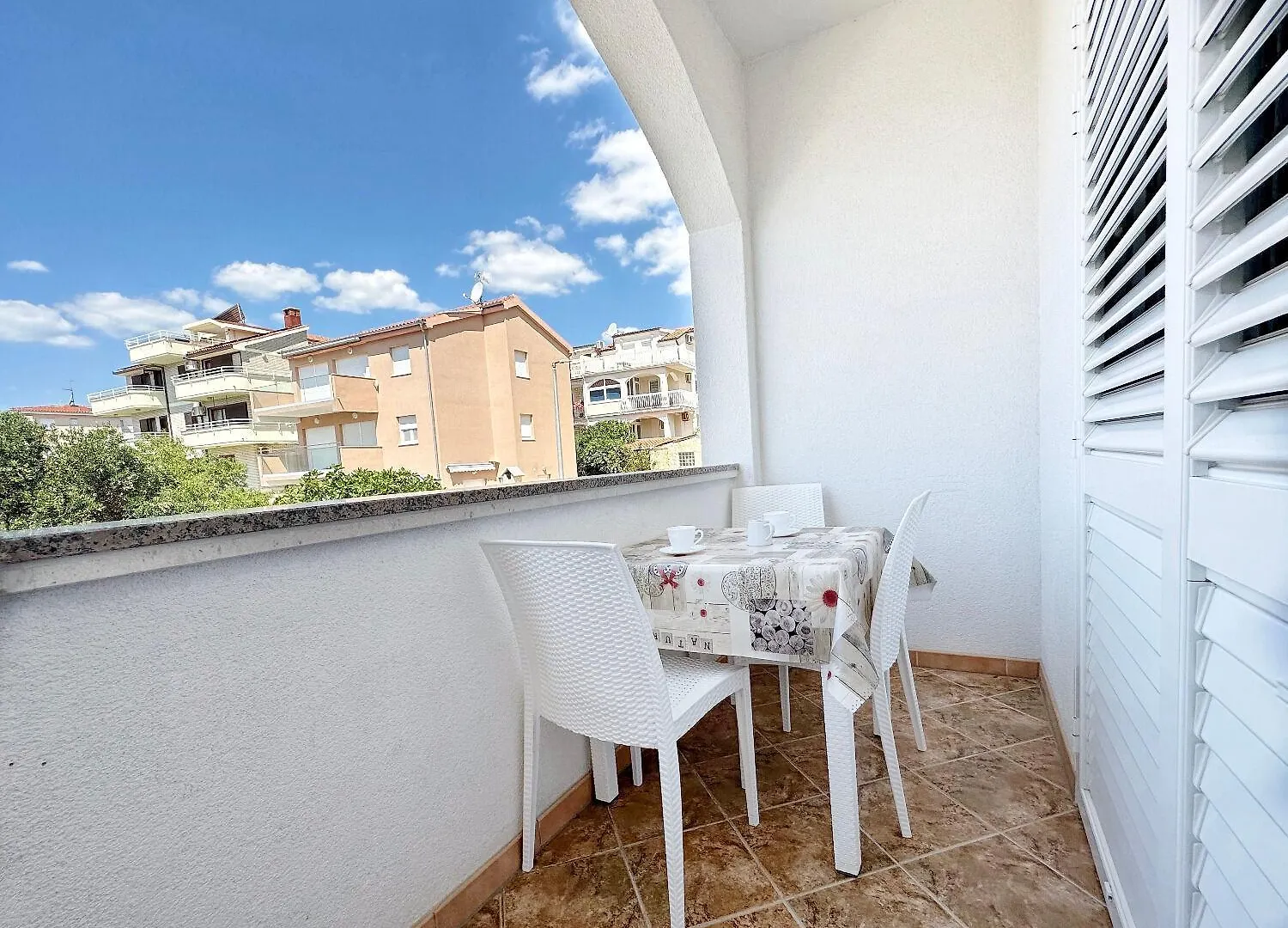 Apartments Mari - 150 M From Sea  Trogir